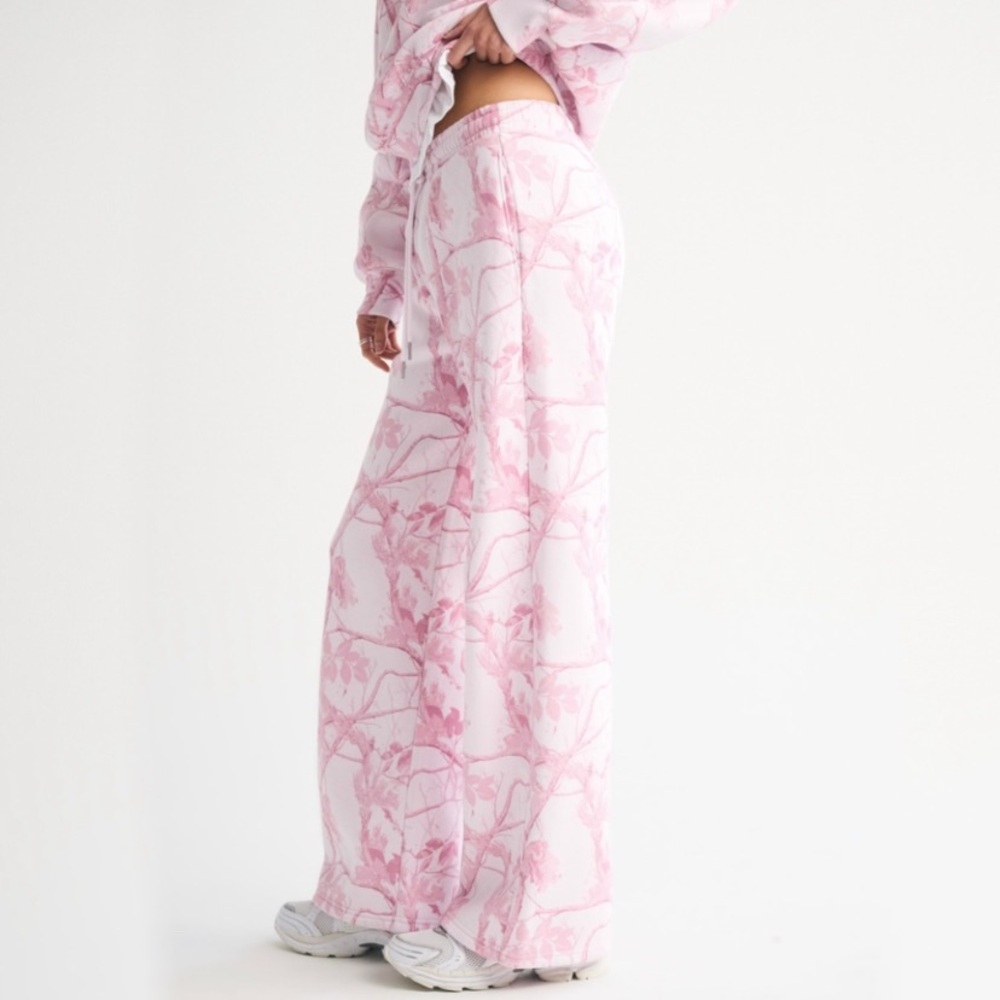 sunday pink camo wide-leg matching set - Picture 6 of 16